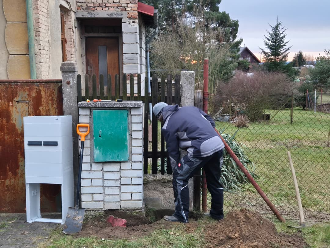 Přípojky a elektroměrové rozvaděče - Jiří Fiala | www.elektro-fiala.cz